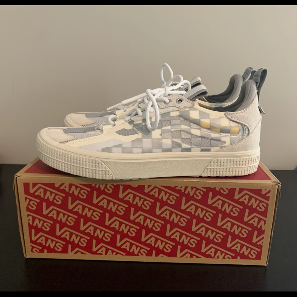 Vans Overt ComfyCush True White/Grey Skate Shoes
